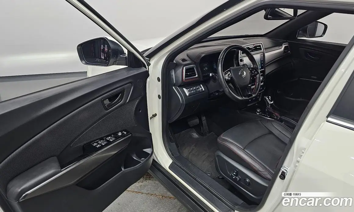 SsangYong TIBOLI 2020 1.5 автомат (гидро), фото 13