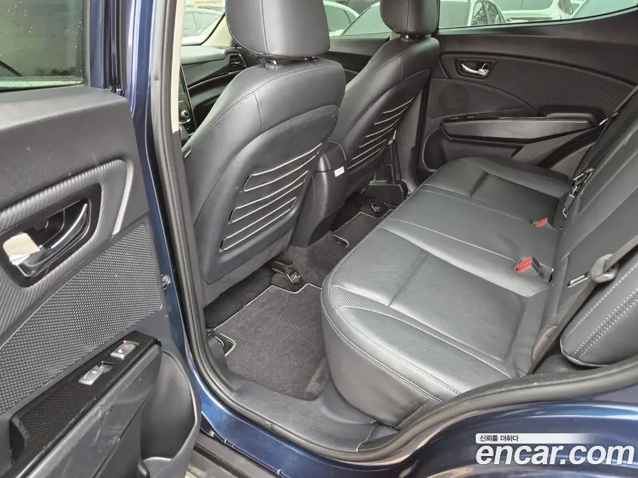 SsangYong TIBOLI 2022 1.5 автомат (гидро), фото 9 SsangYong TIBOLI 2022 1.5 автомат (гидро), фото 9