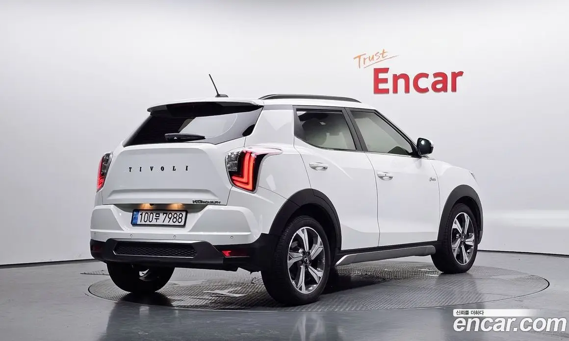 SsangYong TIBOLI 2023 1.5 автомат (гидро), фото 1 SsangYong TIBOLI 2023 1.5 автомат (гидро), фото 1