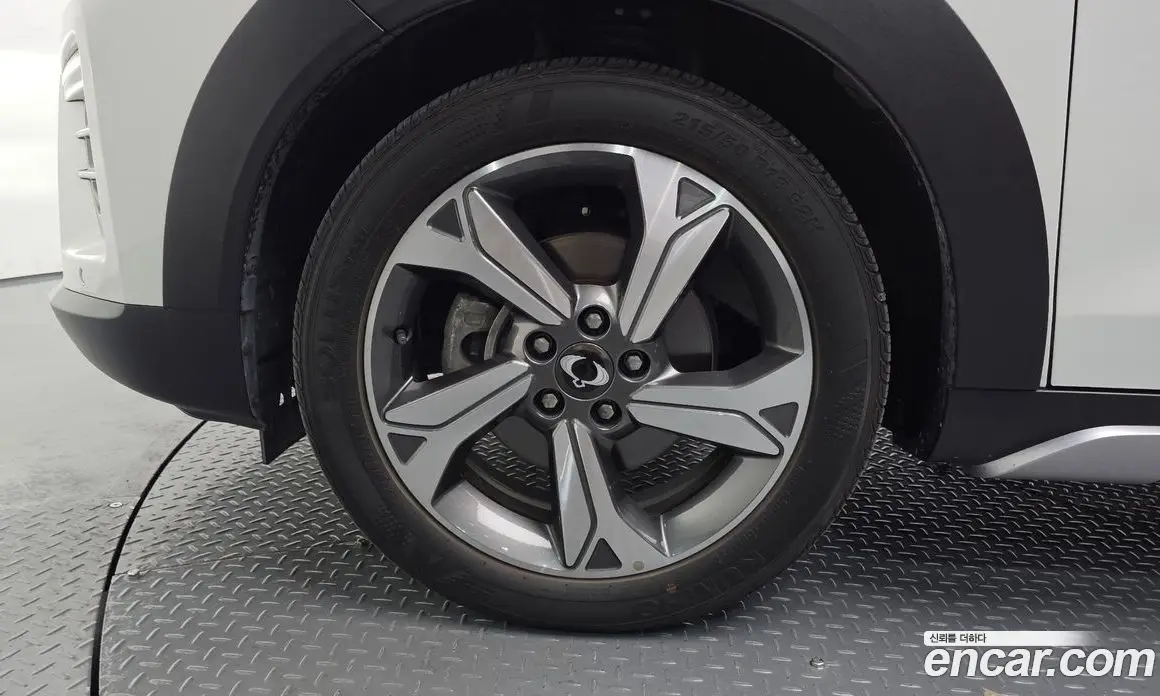 SsangYong TIBOLI 2023 1.5 автомат (гидро), фото 4 SsangYong TIBOLI 2023 1.5 автомат (гидро), фото 4