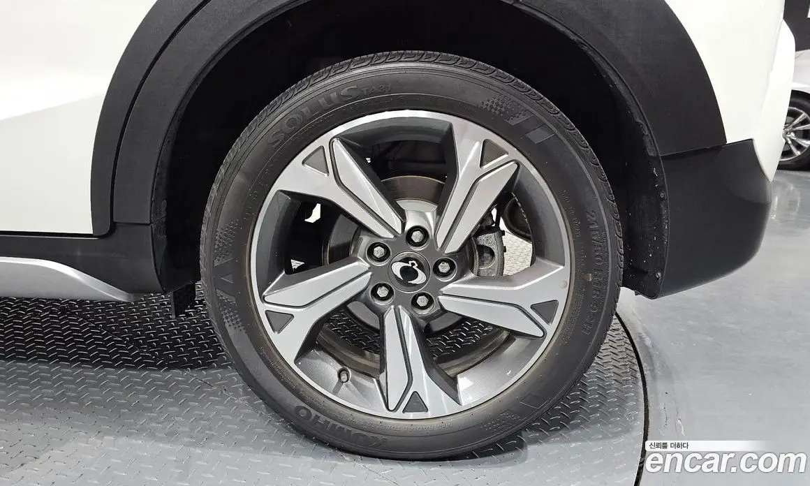 SsangYong TIBOLI 2023 1.5 автомат (гидро), фото 6 SsangYong TIBOLI 2023 1.5 автомат (гидро), фото 6