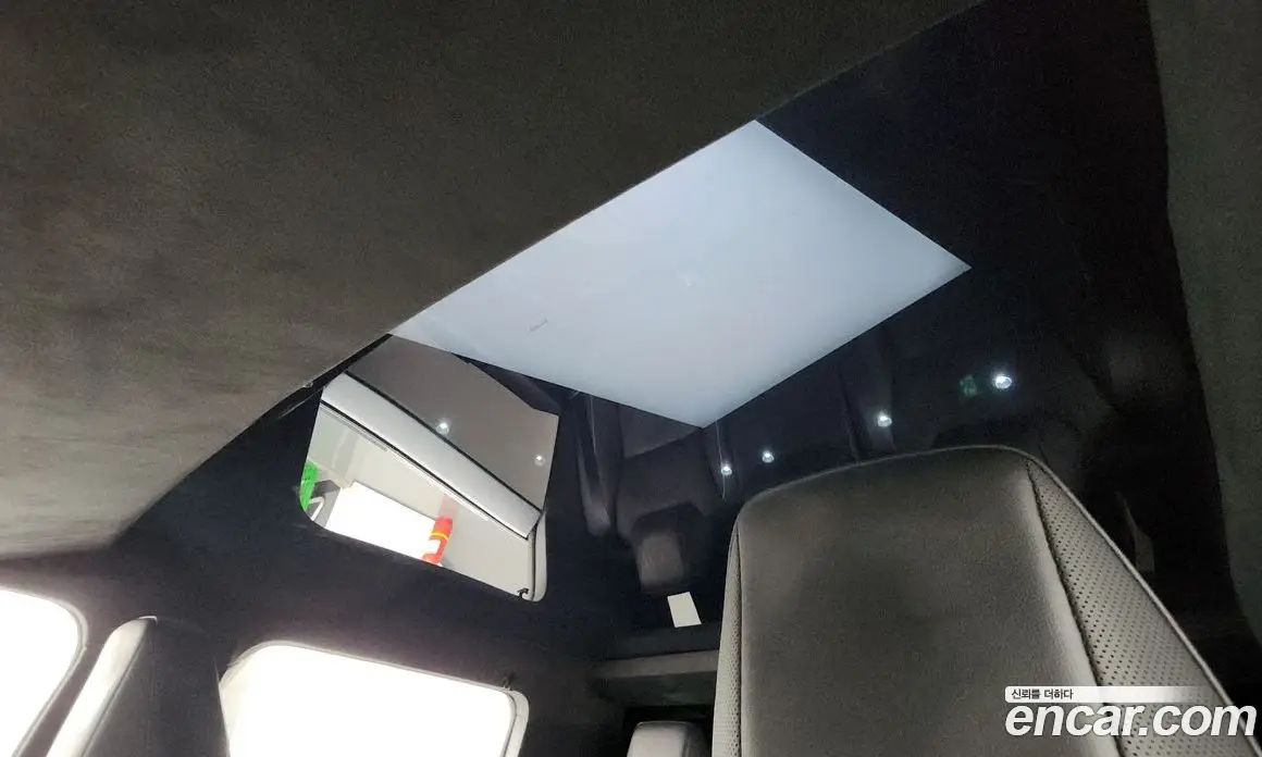 Tesla Cybertruck 2024 0.1 автомат (гидро), фото 17 Tesla Cybertruck 2024 0.1 автомат (гидро), фото 17