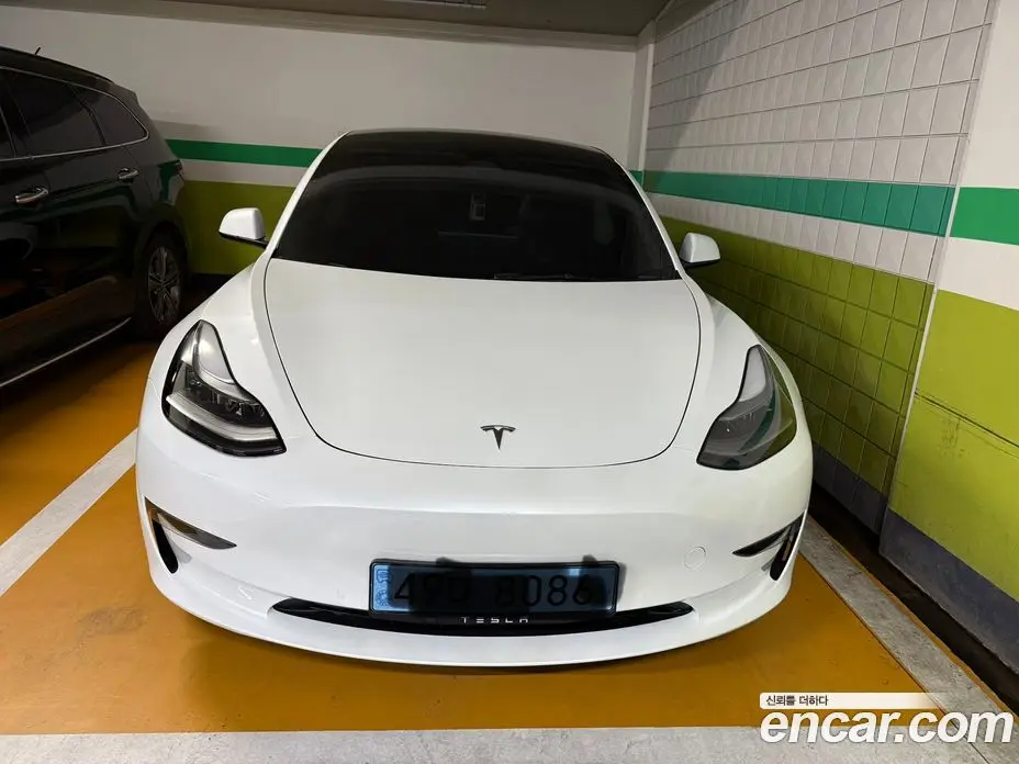 Tesla Model 3 2022 автомат (гидро), фото 1 Tesla Model 3 2022 автомат (гидро), фото 1