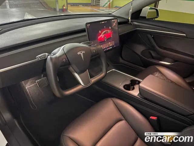 Tesla Model 3 2022 автомат (гидро), миниатюра 7 Tesla Model 3 2022 автомат (гидро), миниатюра 7