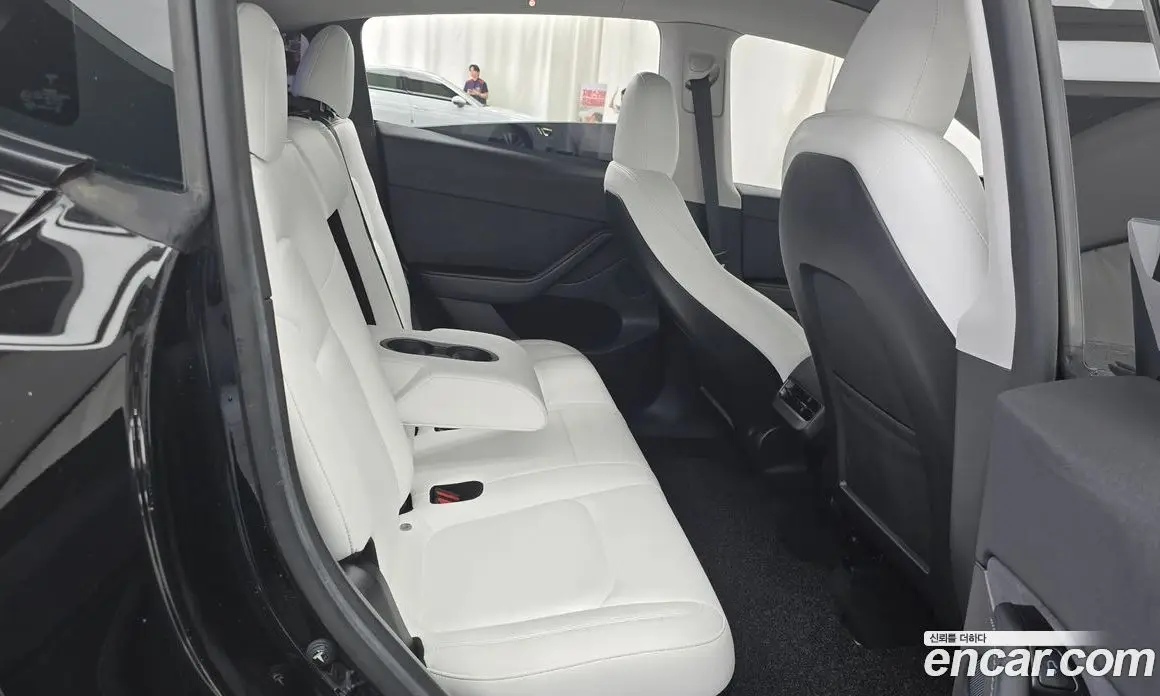 Tesla Model Y 2023 0.2 автомат (гидро), фото 17 Tesla Model Y 2023 0.2 автомат (гидро), фото 17