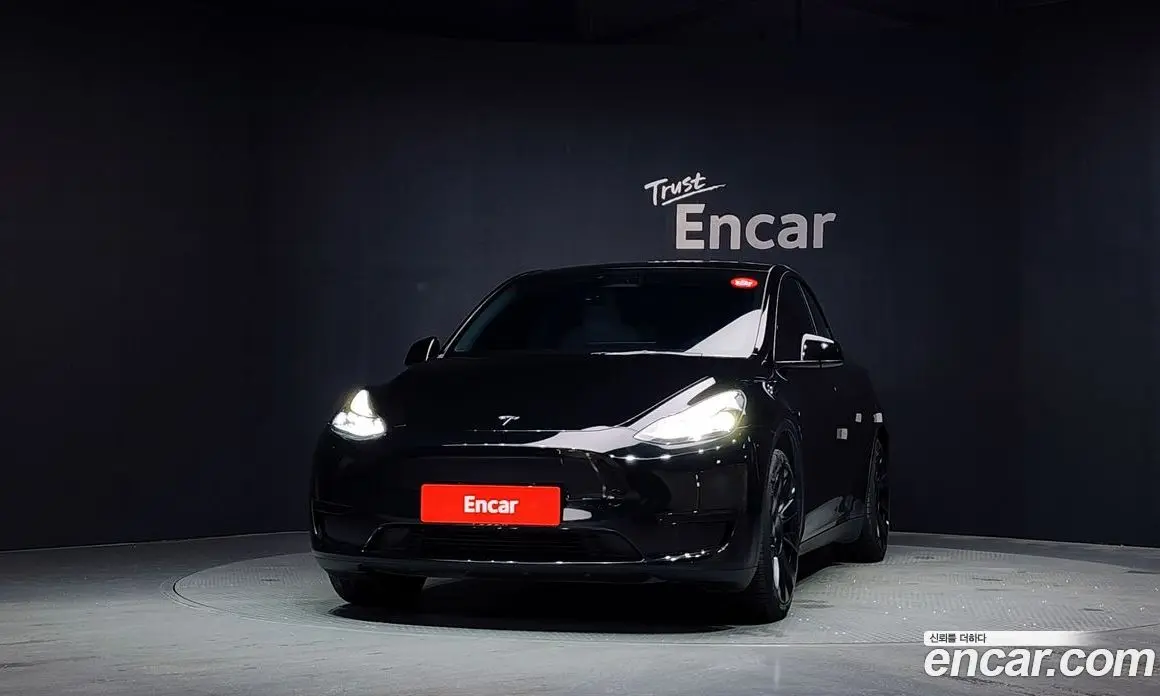 Tesla Model Y 2023 0.2 автомат (гидро), фото 3 Tesla Model Y 2023 0.2 автомат (гидро), фото 3