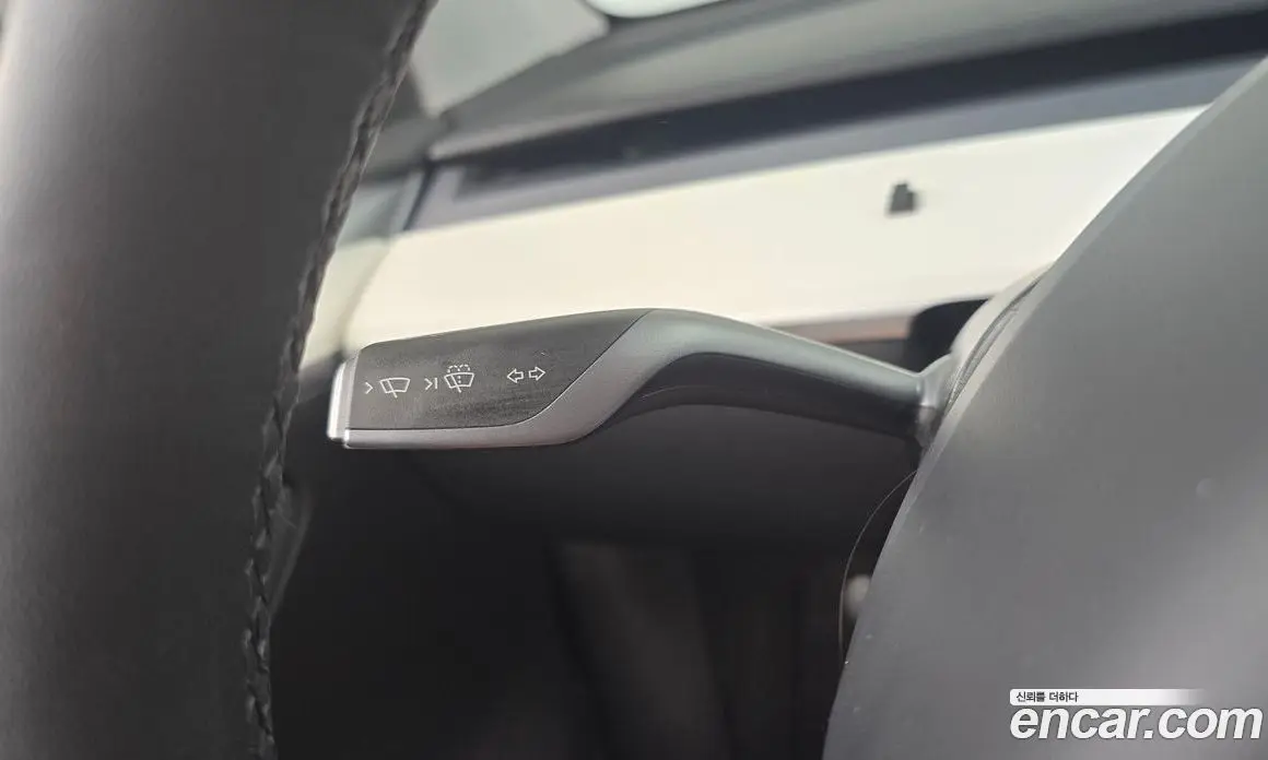 Tesla Model Y 2023 0.2 автомат (гидро), фото 25 Tesla Model Y 2023 0.2 автомат (гидро), фото 25