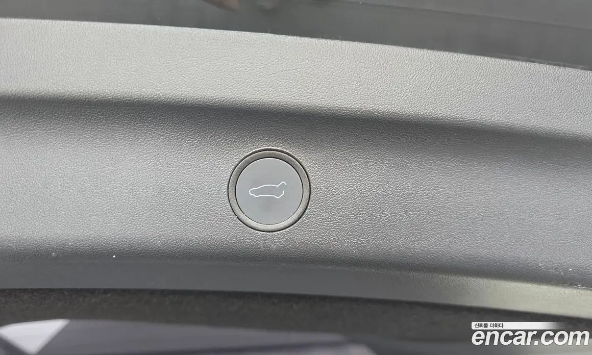 Tesla Model Y 2023 0.2 автомат (гидро), фото 28 Tesla Model Y 2023 0.2 автомат (гидро), фото 28