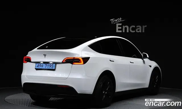 Tesla Model Y 2024 0.2 автомат (гидро), миниатюра 2 Tesla Model Y 2024 0.2 автомат (гидро), миниатюра 2