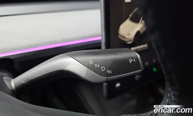 Tesla Model Y 2024 0.2 автомат (гидро), миниатюра 12