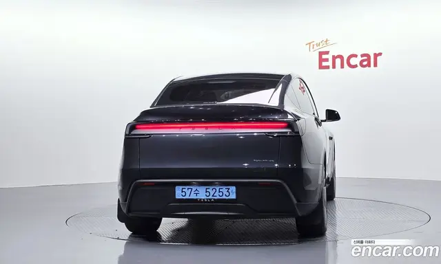 Tesla Model Y 2025 0.2 автомат (гидро), миниатюра 4 Tesla Model Y 2025 0.2 автомат (гидро), миниатюра 4
