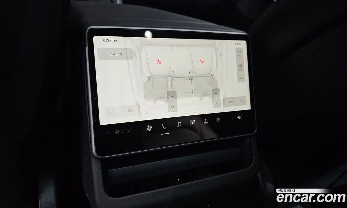 Tesla Model Y 2025 0.2 автомат (гидро), фото 31