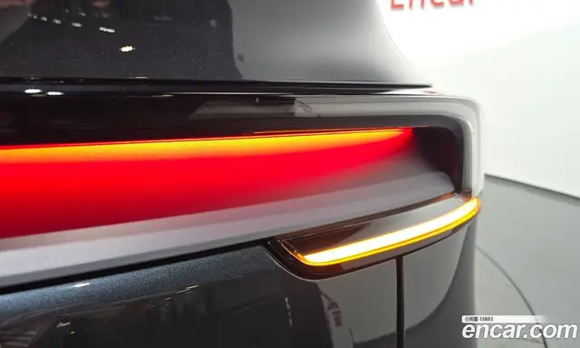 Tesla Model Y 2025 0.2 автомат (гидро), миниатюра 8 Tesla Model Y 2025 0.2 автомат (гидро), миниатюра 8