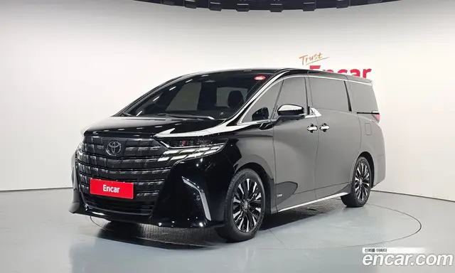 Toyota Alphard, 2024, 30 135 км Toyota Alphard, 2024, 30 135 км