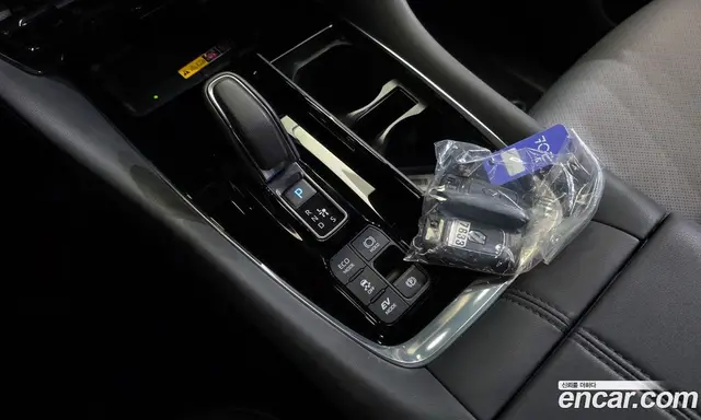 Toyota Alphard 2024 2.5 автомат (гидро), миниатюра 12