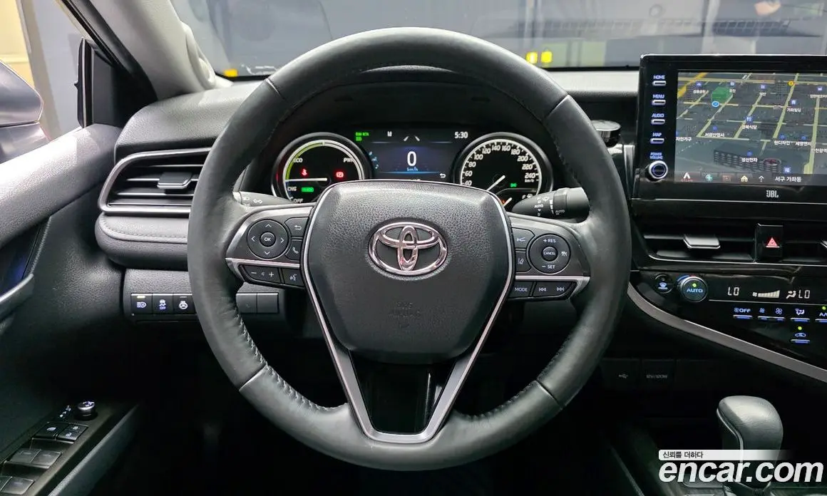 Toyota Camry 2024 2.5 автомат (гидро), фото 19