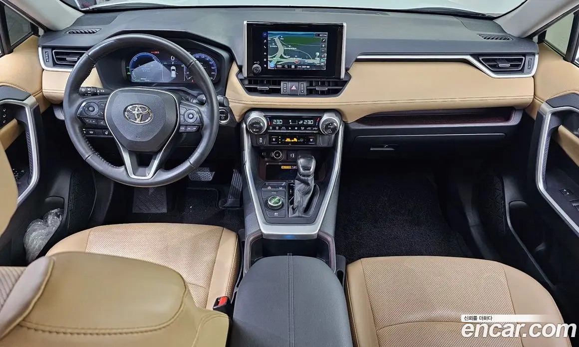 Toyota RAV4 2023 2.5 автомат (гидро), фото 10 Toyota RAV4 2023 2.5 автомат (гидро), фото 10