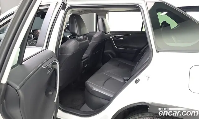 Toyota RAV4 2024 2.5 автомат (гидро), миниатюра 11 Toyota RAV4 2024 2.5 автомат (гидро), миниатюра 11