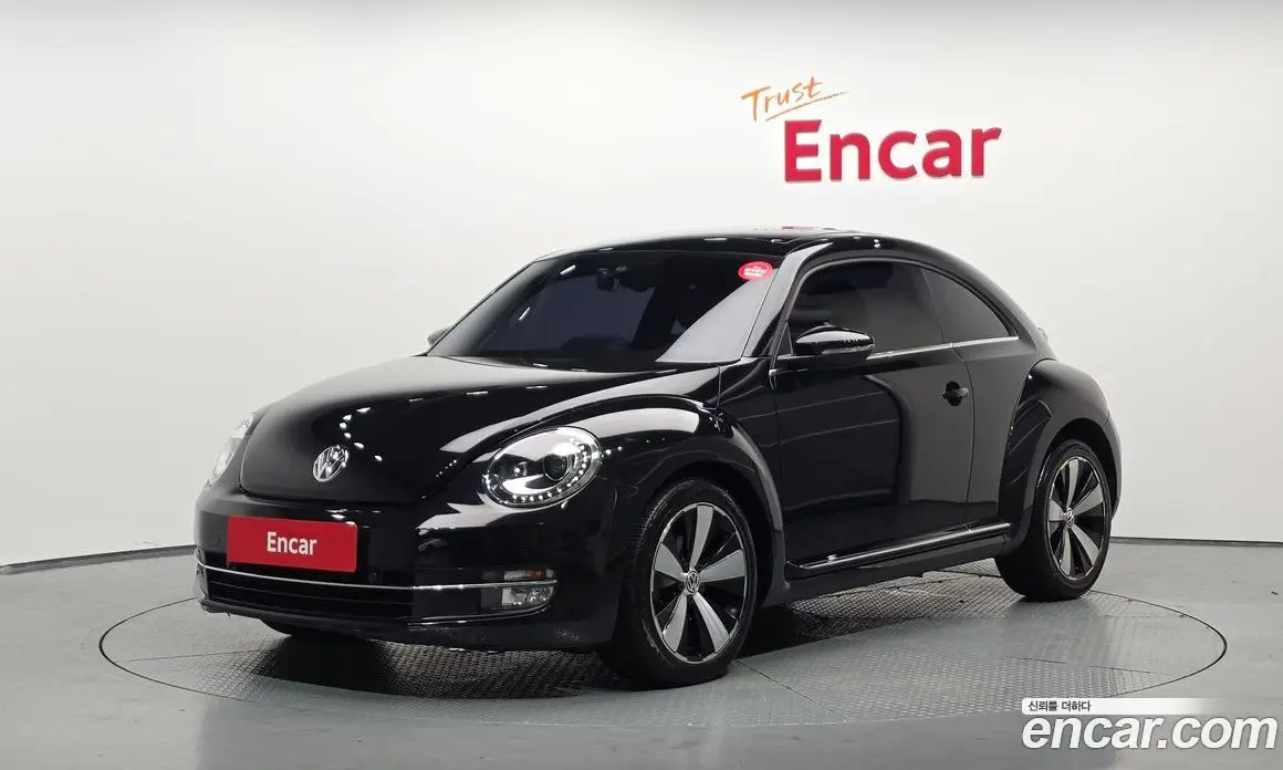 Volkswagen Beatle 2014 2.0 автомат (гидро), фото 1 Volkswagen Beatle 2014 2.0 автомат (гидро), фото 1