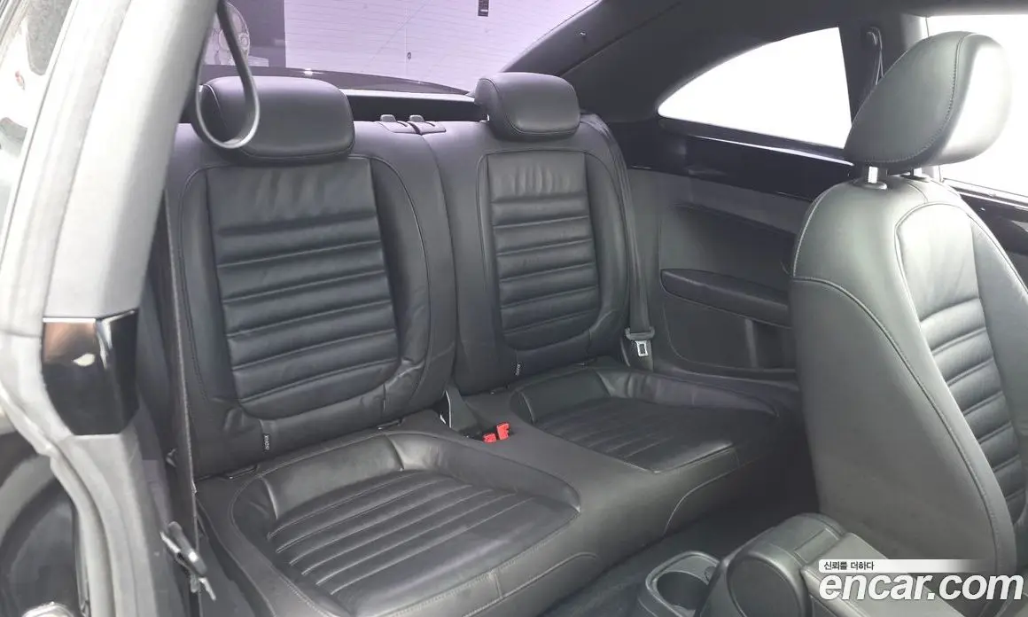 Volkswagen Beatle 2014 2.0 автомат (гидро), фото 11 Volkswagen Beatle 2014 2.0 автомат (гидро), фото 11