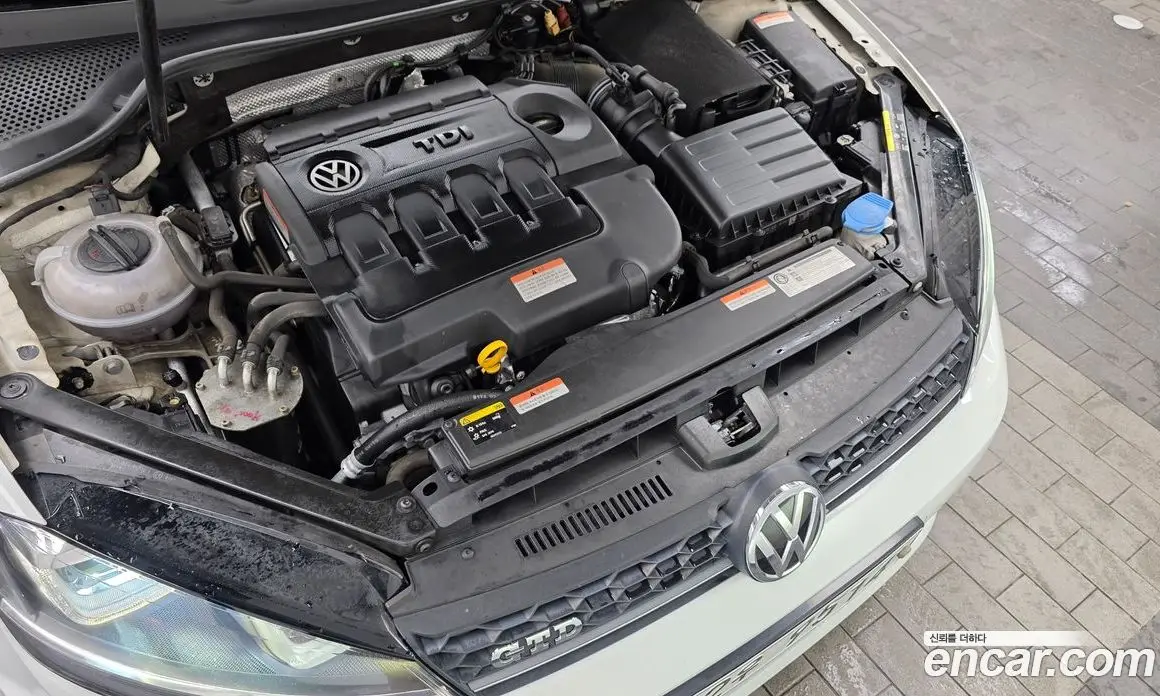 Volkswagen Golf 2015 2.0 автомат (гидро), фото 6 Volkswagen Golf 2015 2.0 автомат (гидро), фото 6
