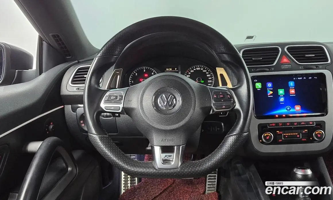 Volkswagen Scirocco 2012 2.0 автомат (гидро), фото 12 Volkswagen Scirocco 2012 2.0 автомат (гидро), фото 12