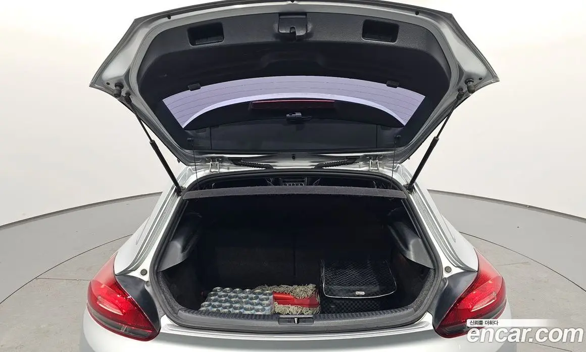 Volkswagen Scirocco 2014 2.0 автомат (гидро), фото 20 Volkswagen Scirocco 2014 2.0 автомат (гидро), фото 20