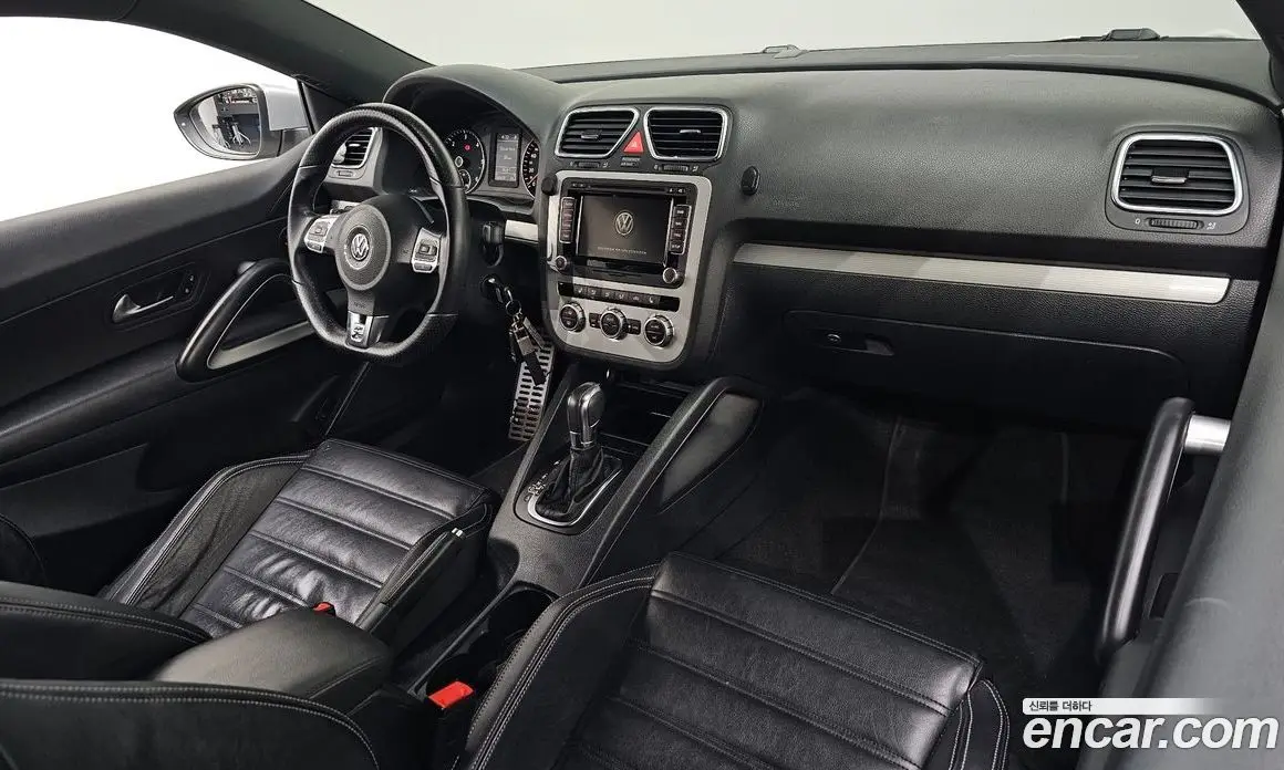 Volkswagen Scirocco 2014 2.0 автомат (гидро), фото 7 Volkswagen Scirocco 2014 2.0 автомат (гидро), фото 7