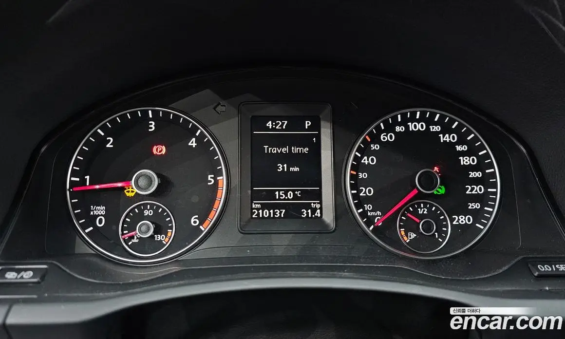 Volkswagen Scirocco 2014 2.0 автомат (гидро), фото 8 Volkswagen Scirocco 2014 2.0 автомат (гидро), фото 8