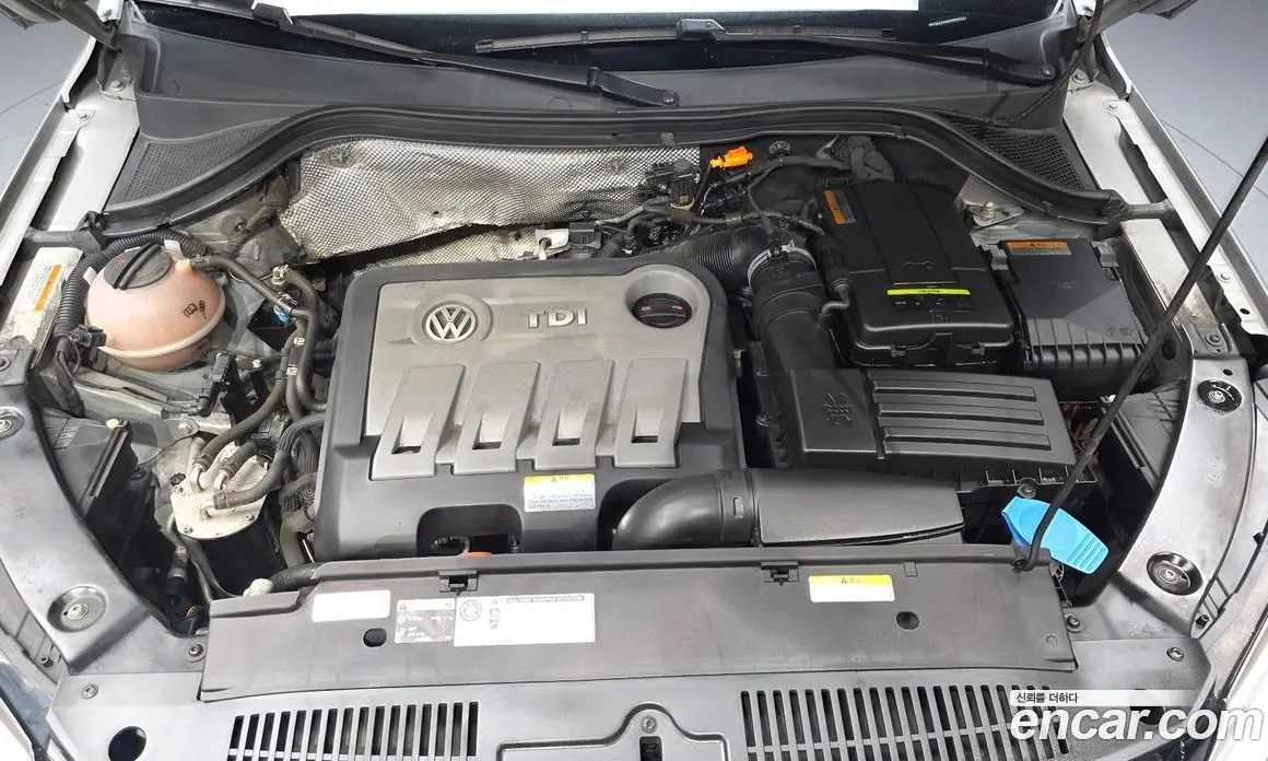 Volkswagen Tiguan 2013 2.0 автомат (гидро), фото 6 Volkswagen Tiguan 2013 2.0 автомат (гидро), фото 6