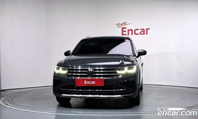 Volkswagen Tiguan 2021 2.0 автомат (гидро), миниатюра 3 Volkswagen Tiguan 2021 2.0 автомат (гидро), миниатюра 3