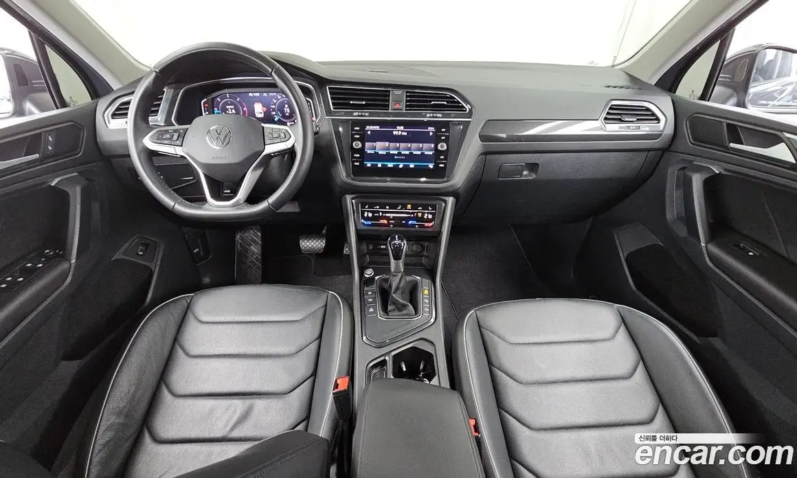 Volkswagen Tiguan 2021 2.0 автомат (гидро), фото 7 Volkswagen Tiguan 2021 2.0 автомат (гидро), фото 7