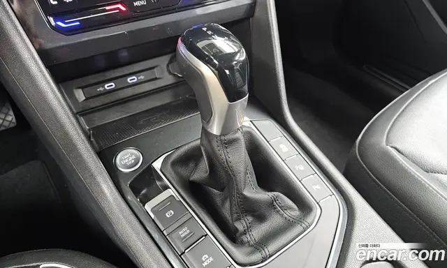 Volkswagen Tiguan 2021 2.0 автомат (гидро), миниатюра 9 Volkswagen Tiguan 2021 2.0 автомат (гидро), миниатюра 9