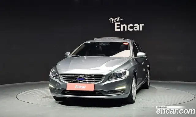 Volvo S60 2018 2.0 автомат (гидро), миниатюра 3 Volvo S60 2018 2.0 автомат (гидро), миниатюра 3