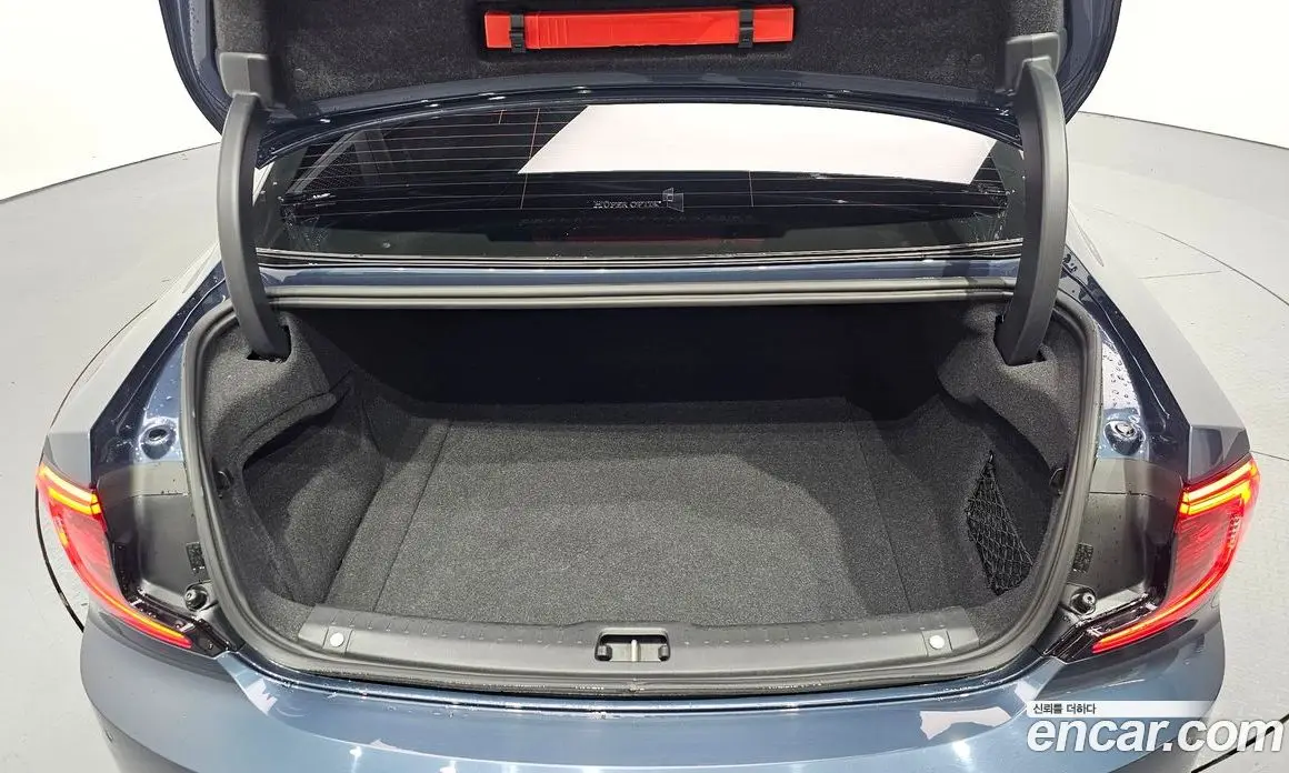 Volvo S90 2022 2.0 автомат (гидро), фото 20 Volvo S90 2022 2.0 автомат (гидро), фото 20