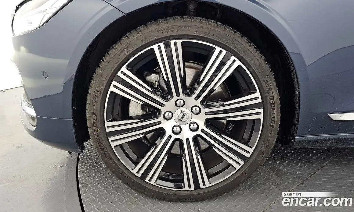 Volvo S90 2022 2.0 автомат (гидро), фото 5 Volvo S90 2022 2.0 автомат (гидро), фото 5