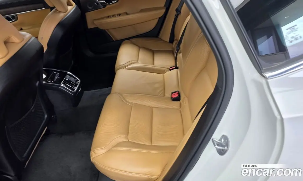 Volvo S90 2023 2.0 автомат (гидро), фото 16 Volvo S90 2023 2.0 автомат (гидро), фото 16