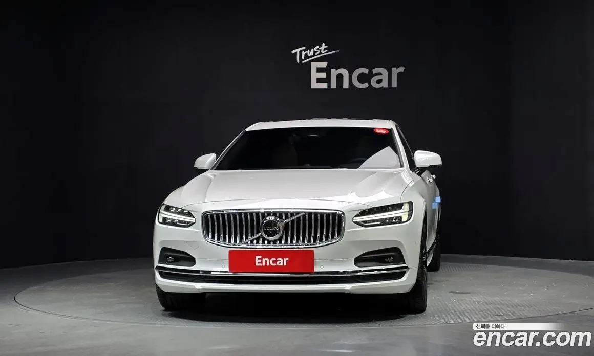 Volvo S90 2023 2.0 автомат (гидро), фото 3 Volvo S90 2023 2.0 автомат (гидро), фото 3