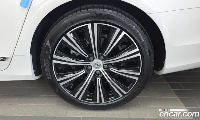 Volvo S90 2023 2.0 автомат (гидро), миниатюра 7 Volvo S90 2023 2.0 автомат (гидро), миниатюра 7