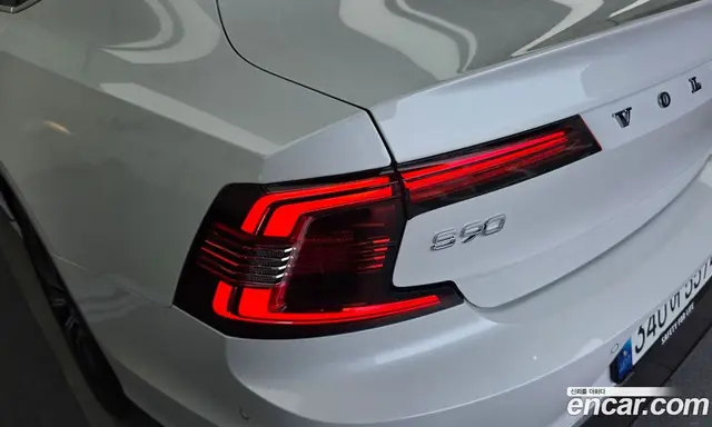 Volvo S90 2023 2.0 автомат (гидро), миниатюра 9 Volvo S90 2023 2.0 автомат (гидро), миниатюра 9