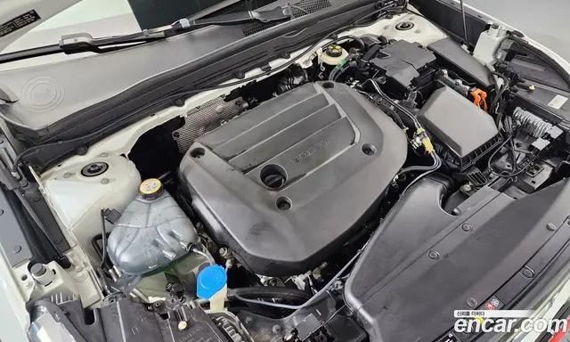 Volvo XC40 2020 2.0 автомат (гидро), миниатюра 6 Volvo XC40 2020 2.0 автомат (гидро), миниатюра 6
