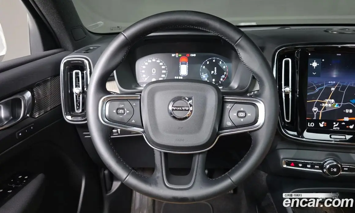Volvo XC40 2021 2.0 автомат (гидро), фото 13 Volvo XC40 2021 2.0 автомат (гидро), фото 13