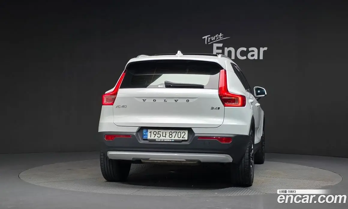 Volvo XC40 2021 2.0 автомат (гидро), фото 4 Volvo XC40 2021 2.0 автомат (гидро), фото 4
