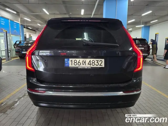 Volvo XC90 2023 2.0 автомат (гидро), миниатюра 3 Volvo XC90 2023 2.0 автомат (гидро), миниатюра 3