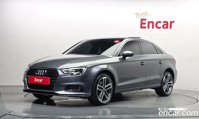 Audi A3 2019 2.0 автомат (гидро), миниатюра 1 Audi A3 2019 2.0 автомат (гидро), миниатюра 1