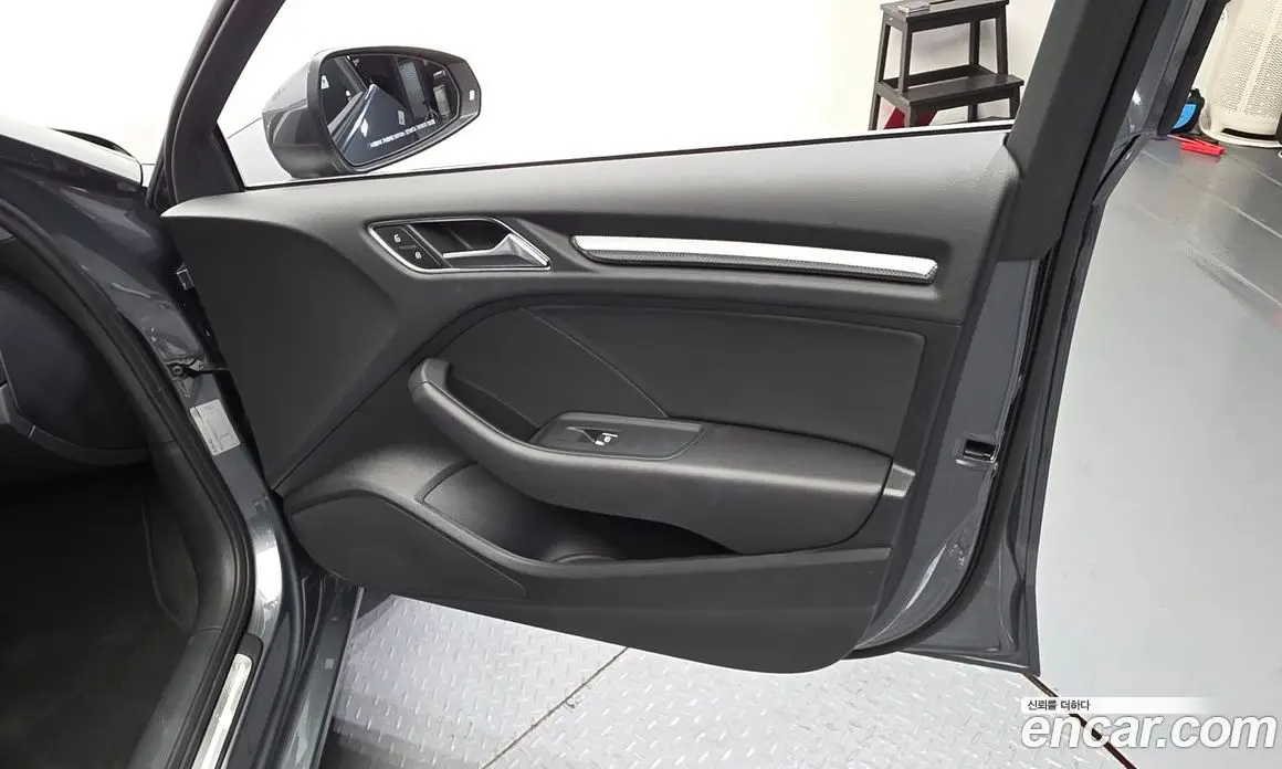 Audi A3 2019 2.0 автомат (гидро), фото 14 Audi A3 2019 2.0 автомат (гидро), фото 14