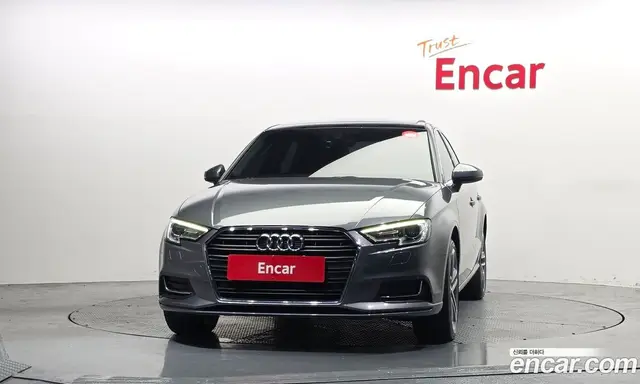 Audi A3 2019 2.0 автомат (гидро), миниатюра 3 Audi A3 2019 2.0 автомат (гидро), миниатюра 3