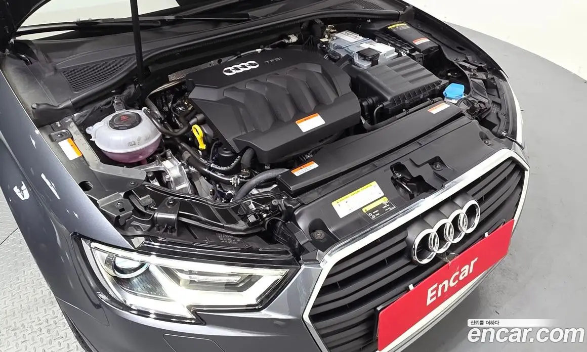 Audi A3 2019 2.0 автомат (гидро), фото 6 Audi A3 2019 2.0 автомат (гидро), фото 6