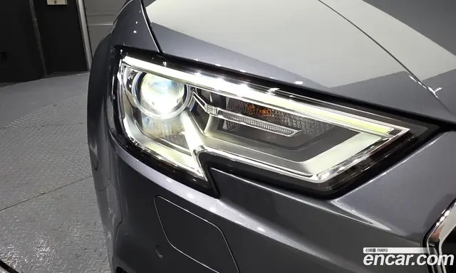 Audi A3 2019 2.0 автомат (гидро), миниатюра 8 Audi A3 2019 2.0 автомат (гидро), миниатюра 8