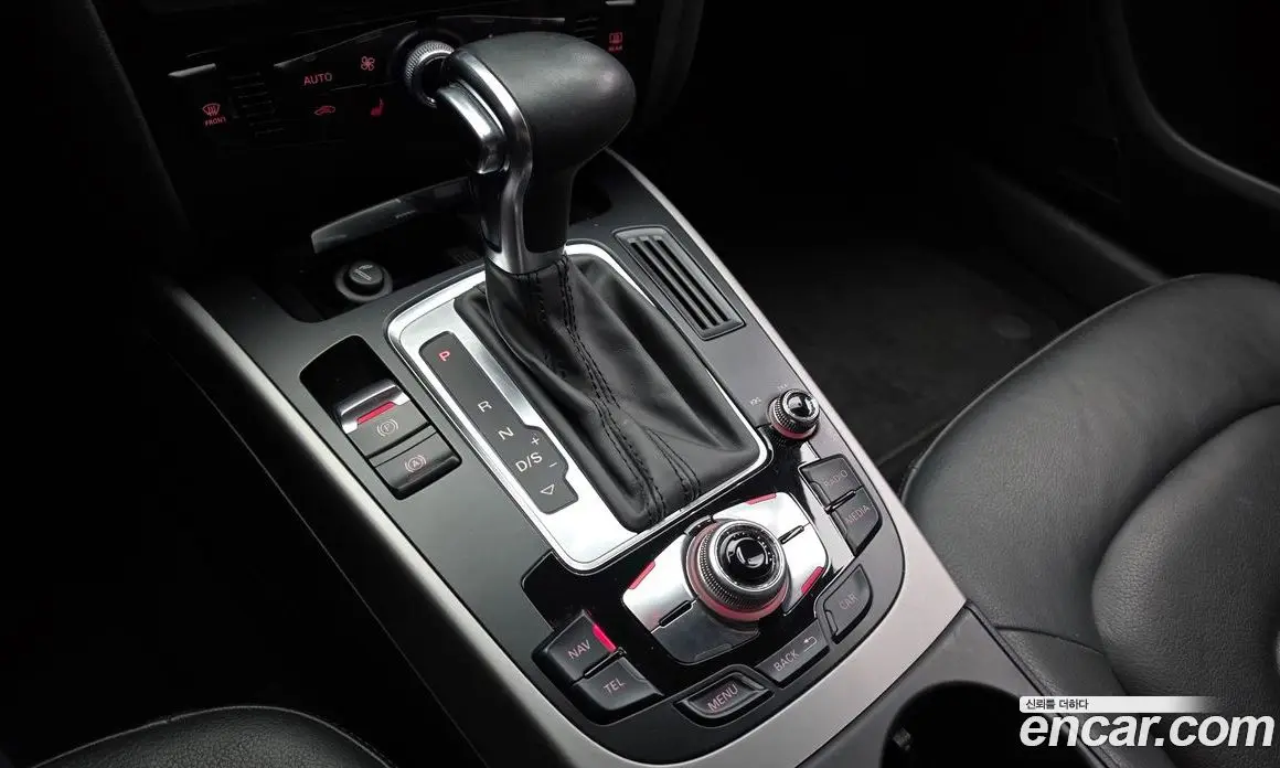 Audi A4 2012 2.0 автомат (гидро), фото 9 Audi A4 2012 2.0 автомат (гидро), фото 9